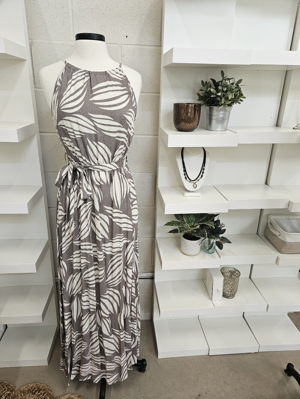 High Neck Leaf Print Maxi Dress With